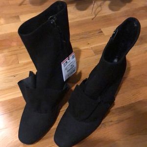 Brand New Black suede boots